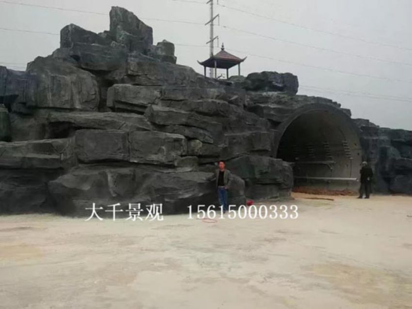 點(diǎn)擊查看詳細(xì)信息<br>標(biāo)題：假山 閱讀次數(shù)：1996