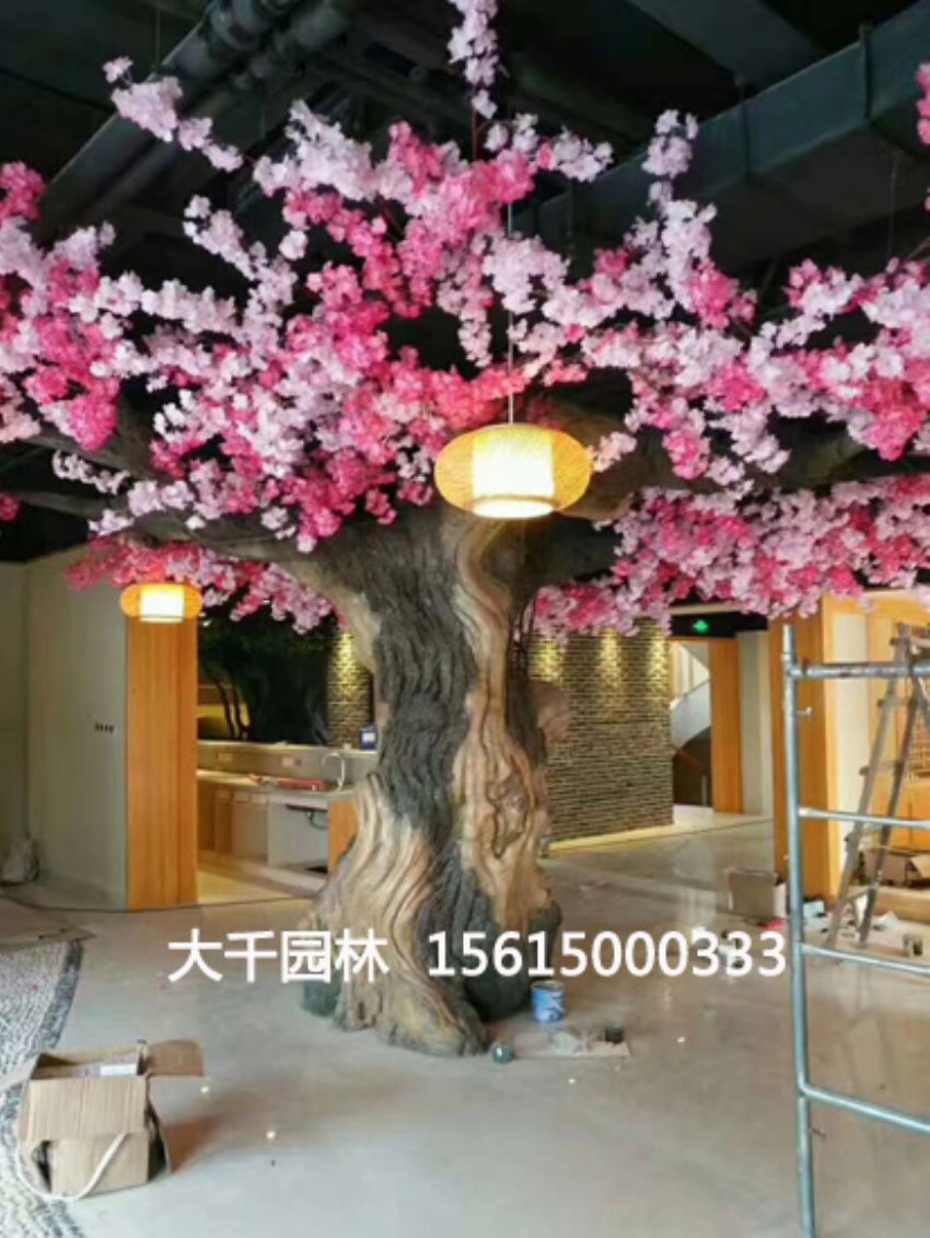 點擊查看詳細信息<br>標題：假樹 閱讀次數(shù)：1927